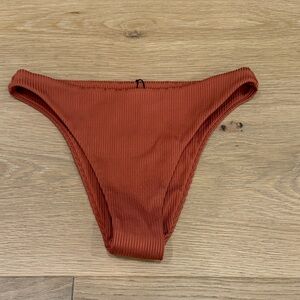 SET ACTIVE/VOLVOM Rust Ribbed Bikini Bottom